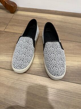 Slip on flats - VINCE.